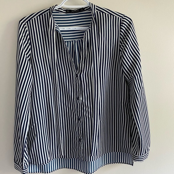 LAST CALL‼️‼️ Zara Blouse - Picture 2 of 4